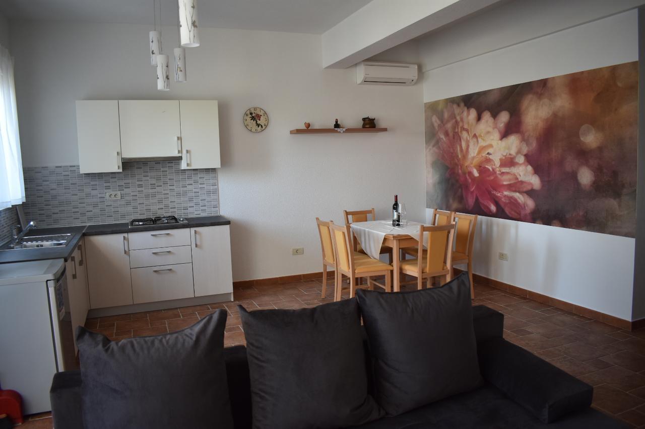 Ante Apartment
