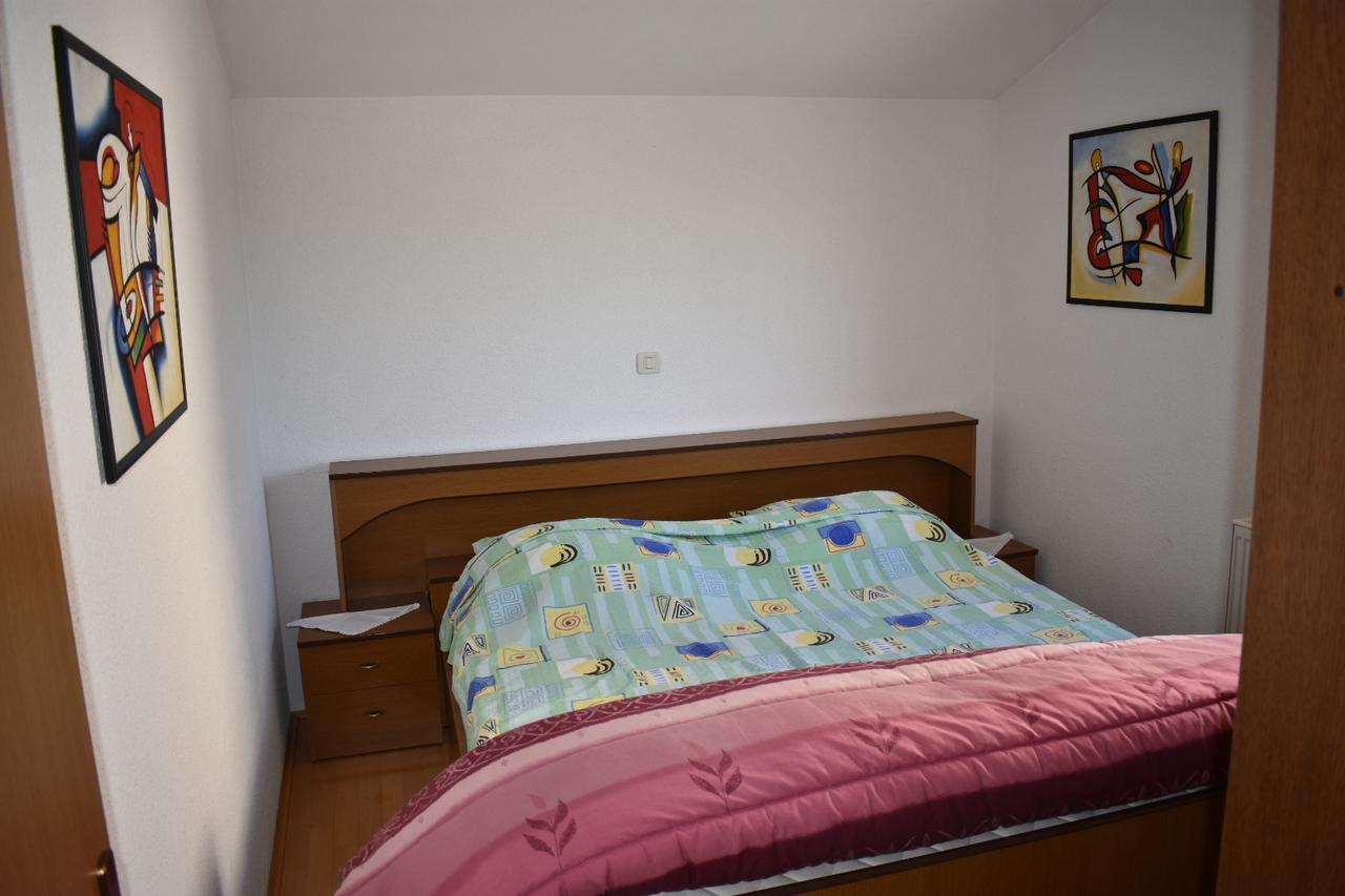 Apartment Ante
