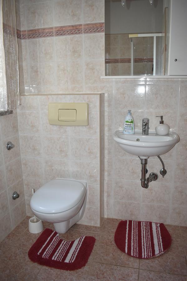Ante Apartment *